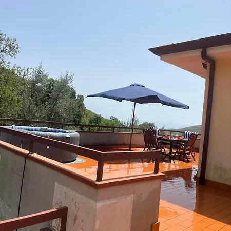 Donatella Apartament Itri